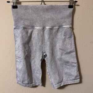 Free people movement Good Karma shorts Sizs M/L